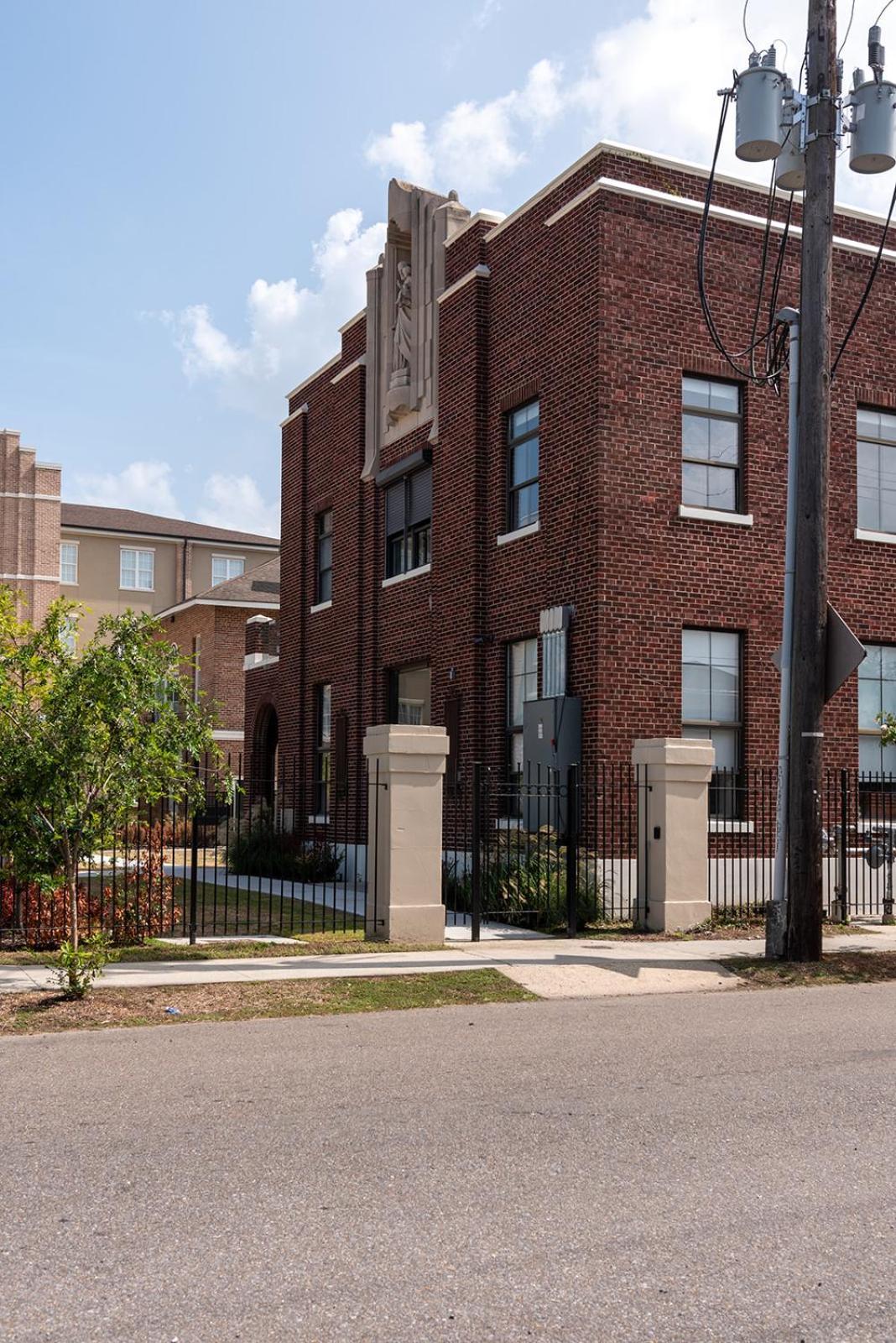 Bywater Suite Hotel Ню Орлиънс Екстериор снимка